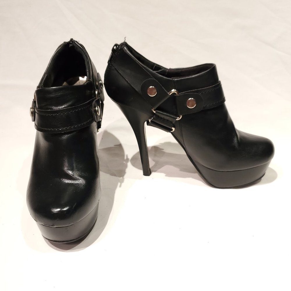 Twisted  Black Ankle Bootie